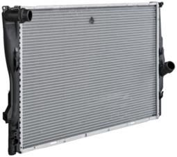 Chłodnica, układ chłodzenia silnika Mahle CR1087000P