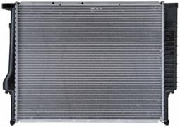 Chłodnica, układ chłodzenia silnika Mahle CR328000P