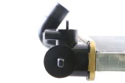 Chłodnica, układ chłodzenia silnika Mahle CR593000S